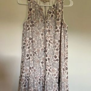 Ann Taylor Loft white floral dress, size small petite